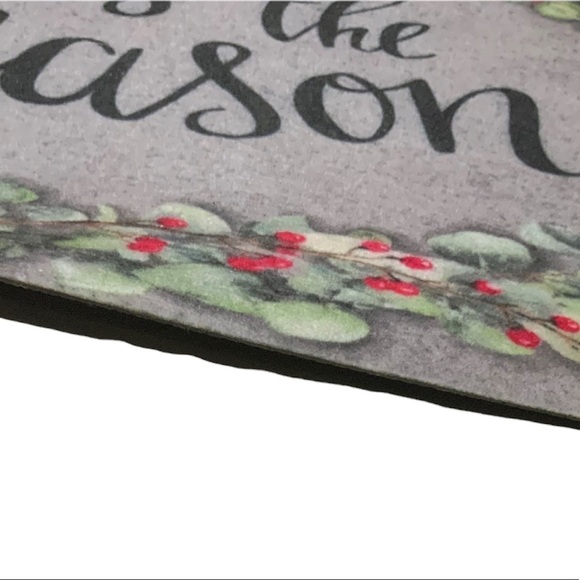 Christmas Wreath “Tis The Season” Accent Rug Clay Grey Multi 17.3” X 29.9” NEW - Picture 2 of 8